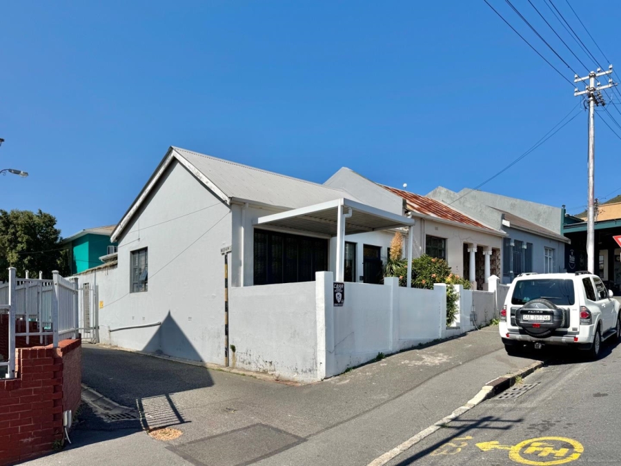 3 Bedroom Property for Sale in Woodstock Western Cape